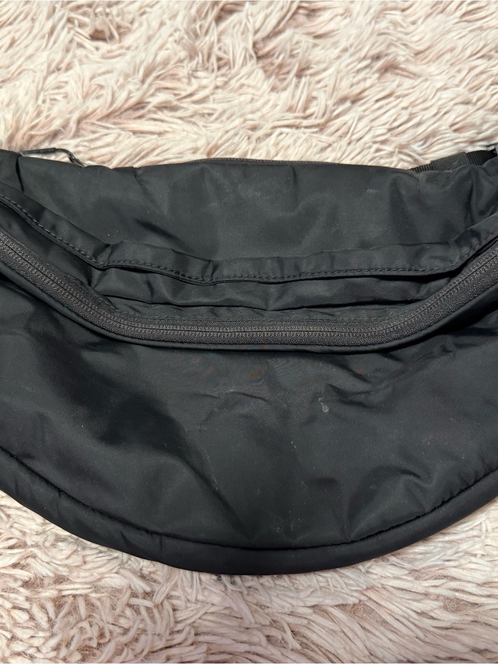lululemon athletica crescent belt bag
